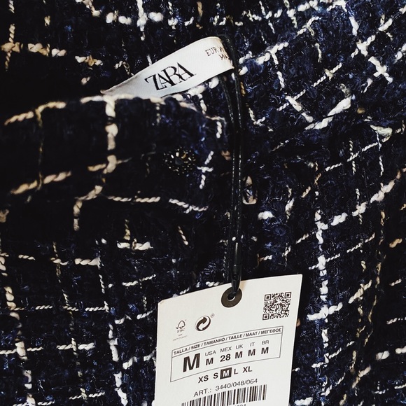 Grace Kelly - Tweed Off-Shoulder Top - NWT - Picture 7 of 8